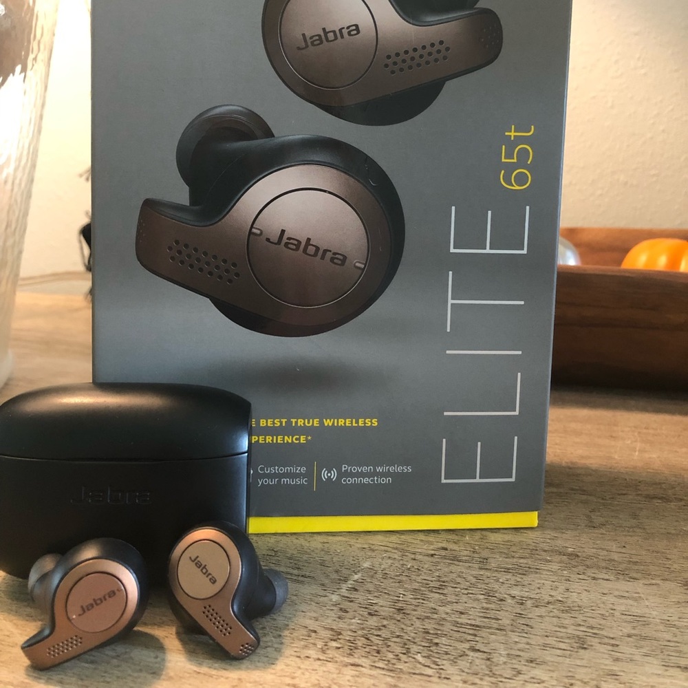 Jabra Elite 65t wireless headphones